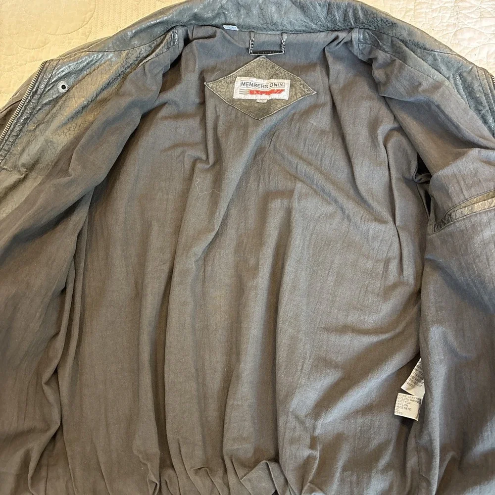 VTG Members Only Leather Bomber Jacket Textured Gray Hidden Zipper 1980s Sz40